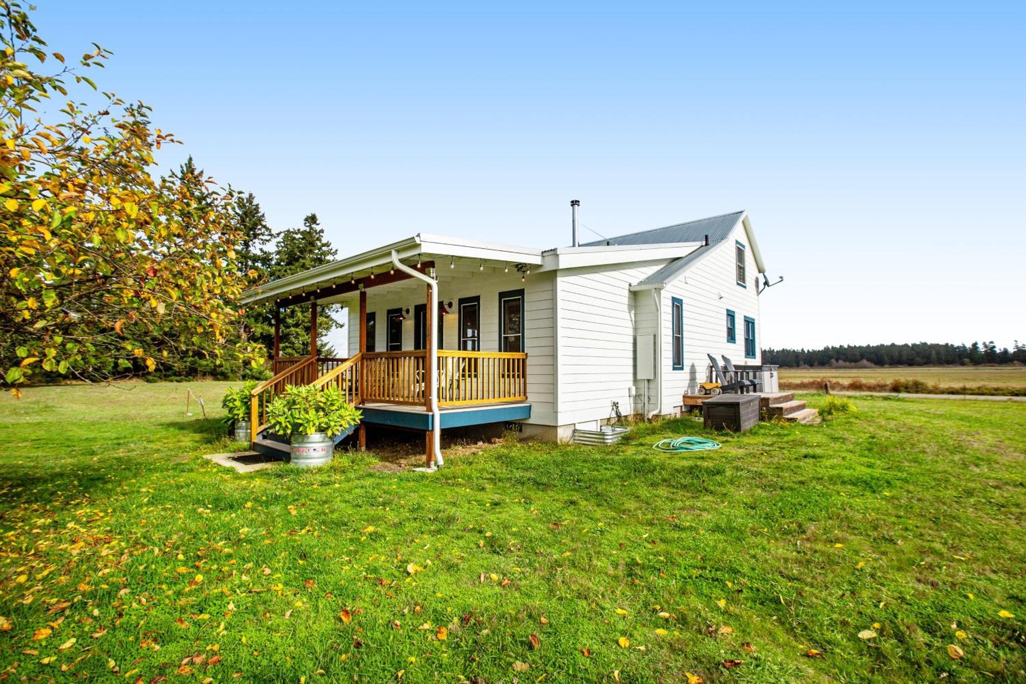 Historic Officer'S Farmhouse At Olf Coupeville Bagian luar foto