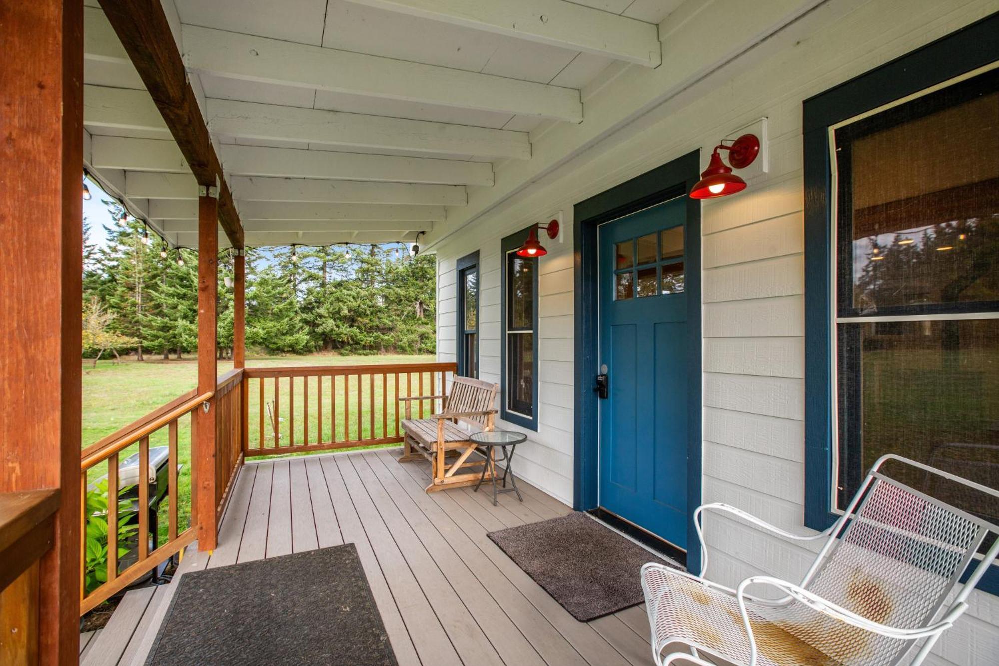 Historic Officer'S Farmhouse At Olf Coupeville Bagian luar foto